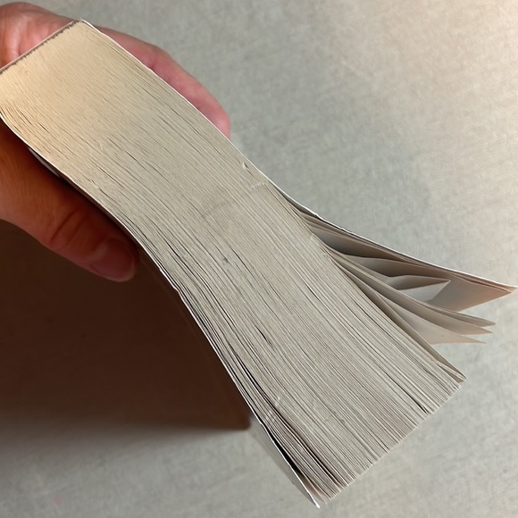 📚2/$6 Queste #4 in the Septimus Heap Series - Picture 6 of 12